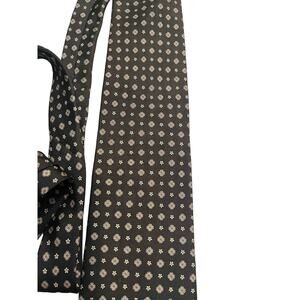 Brooks Brothers basics silk tie